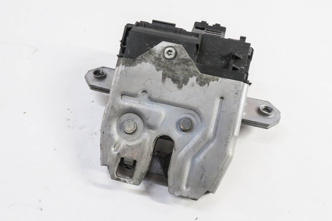 2011 RANGE ROVER SPORT (L320) REAR TRUNK LOCK LATCH ACTUATOR