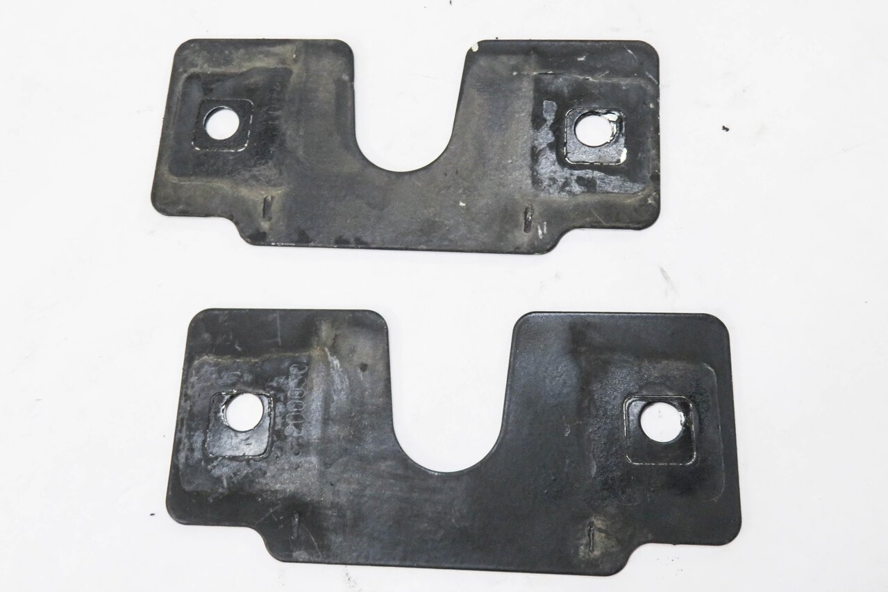 Thumbnail 5: 2011 RANGE ROVER SPORT (L320) FRONT LEFT & RIGHT LOWER HOOD LOCK LATCH SET-2