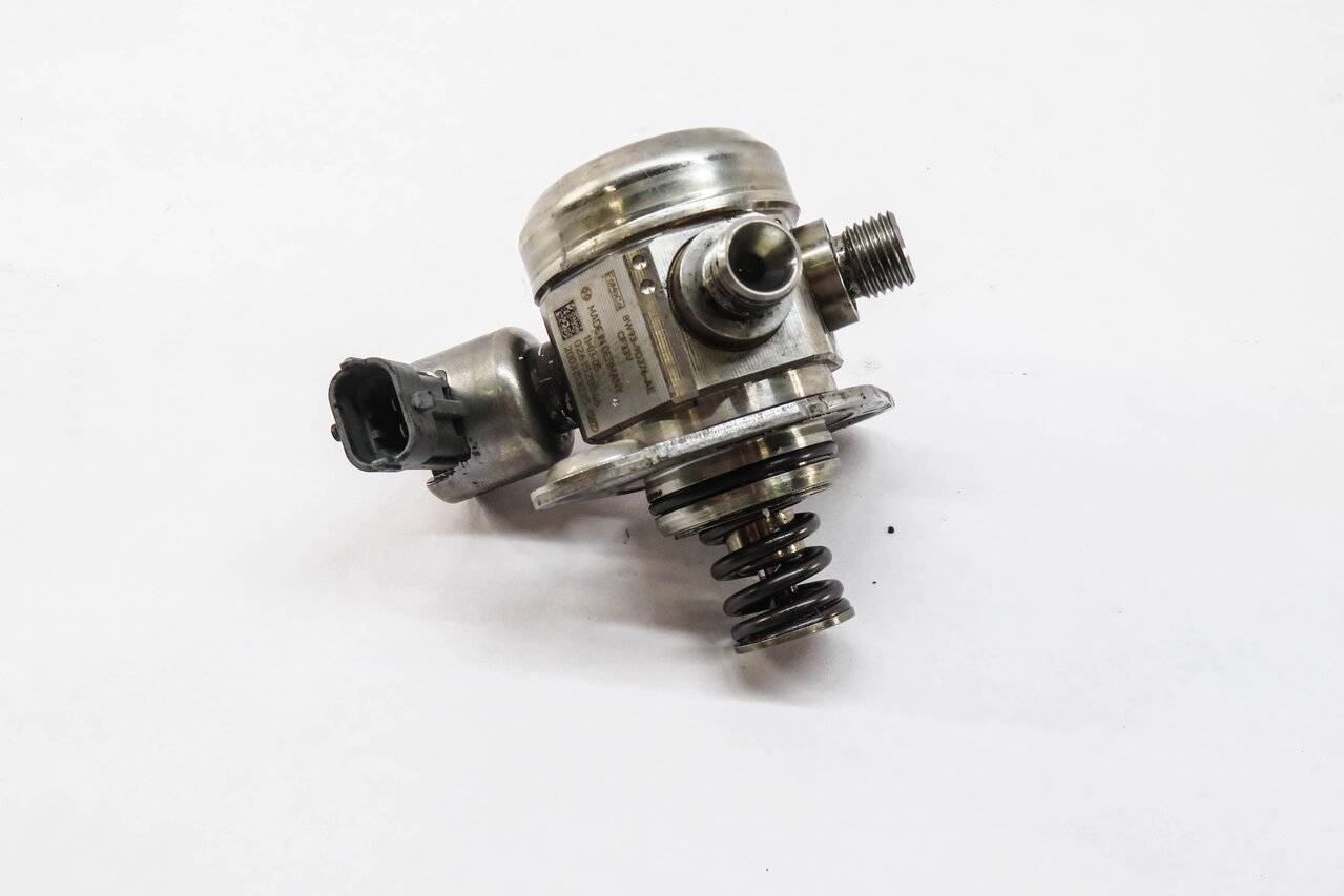Thumbnail 2: 10-17 LR4 RANGE ROVER SPORT (L322 L320 L405 L494) 3.0L 5.0L MECHANICAL FUEL PUMP