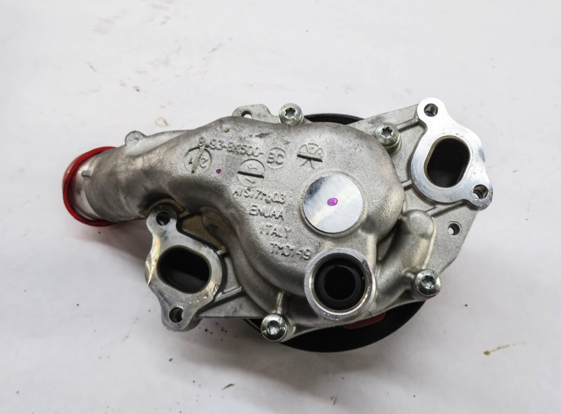Thumbnail 3: 2010-2017 LR4 - RANGE ROVER SPORT (L320 L322 L494 L404) 3.0L / 5.0L - WATER PUMP