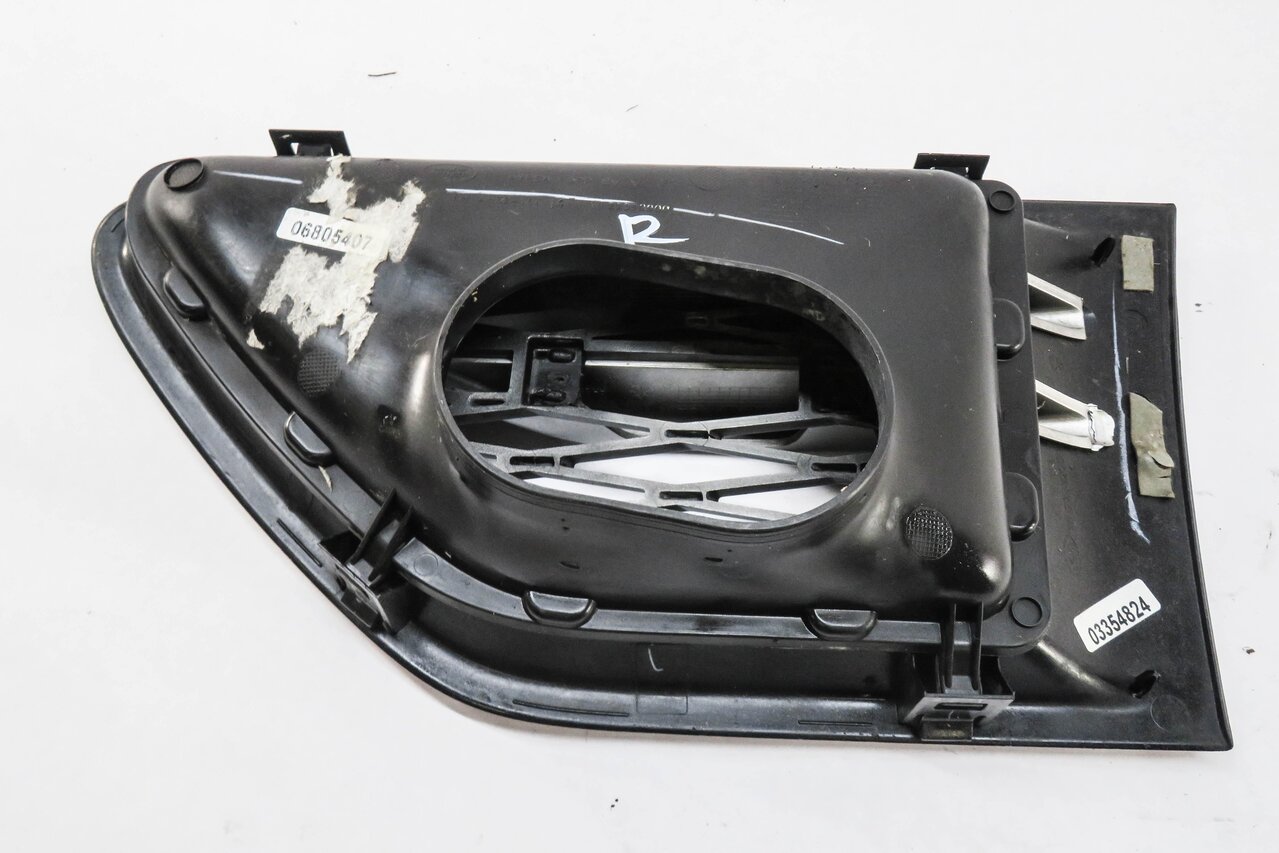 Thumbnail 4: 2011 RANGE ROVER SPORT (L320) RIGHT FRONT PASSENGER FENDER GRILLE TRIM