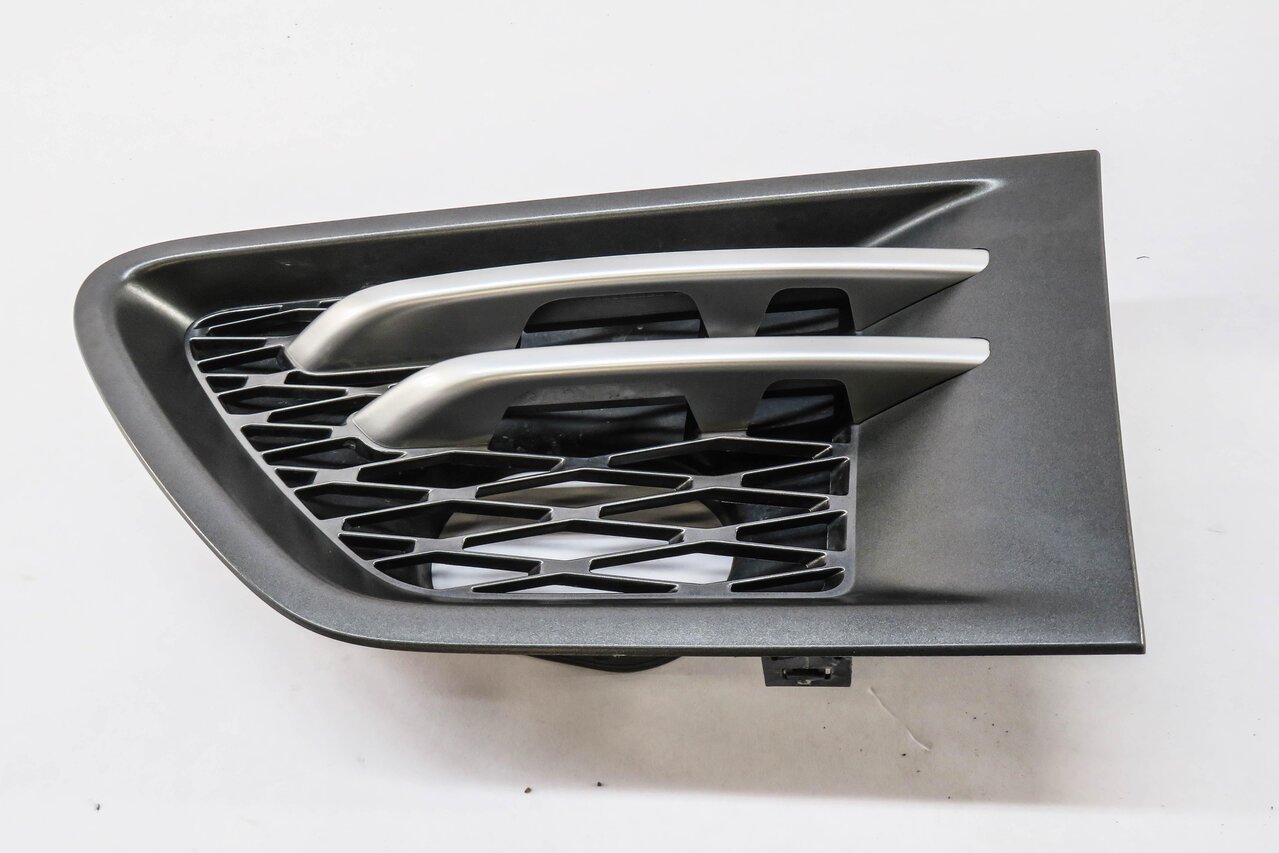 Thumbnail 5: 2011 RANGE ROVER SPORT (L320) LEFT FRONT DRIVER FENDER GRILLE TRIM