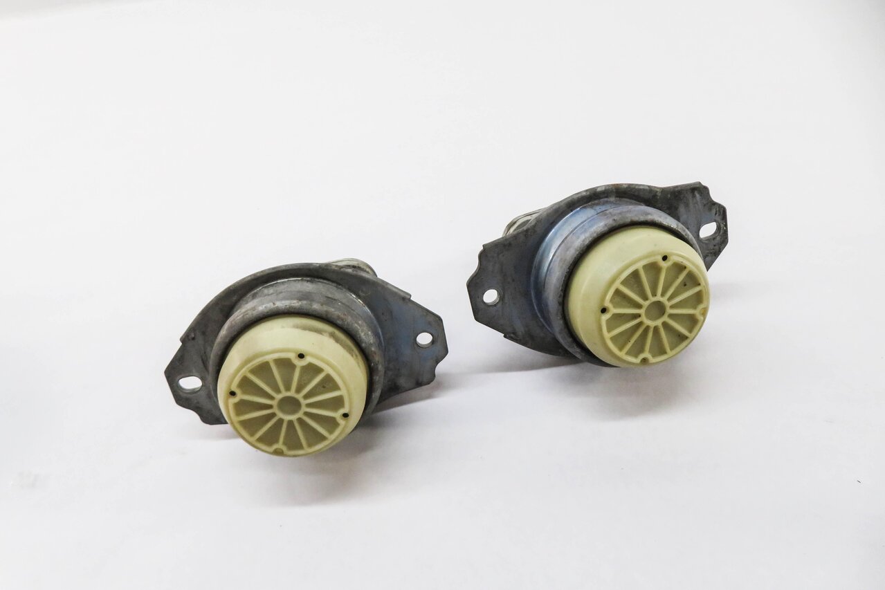 2011 RANGE ROVER SPORT (L320) 5.0L AJ133 V8 ENGINE LEFT & RIGHT MOTOR MOUNT SET