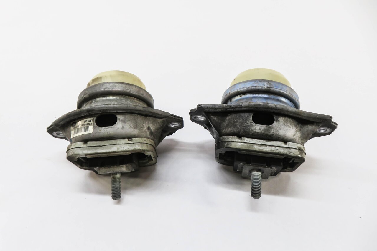 Thumbnail 3: 2011 RANGE ROVER SPORT (L320) 5.0L AJ133 V8 ENGINE LEFT & RIGHT MOTOR MOUNT SET