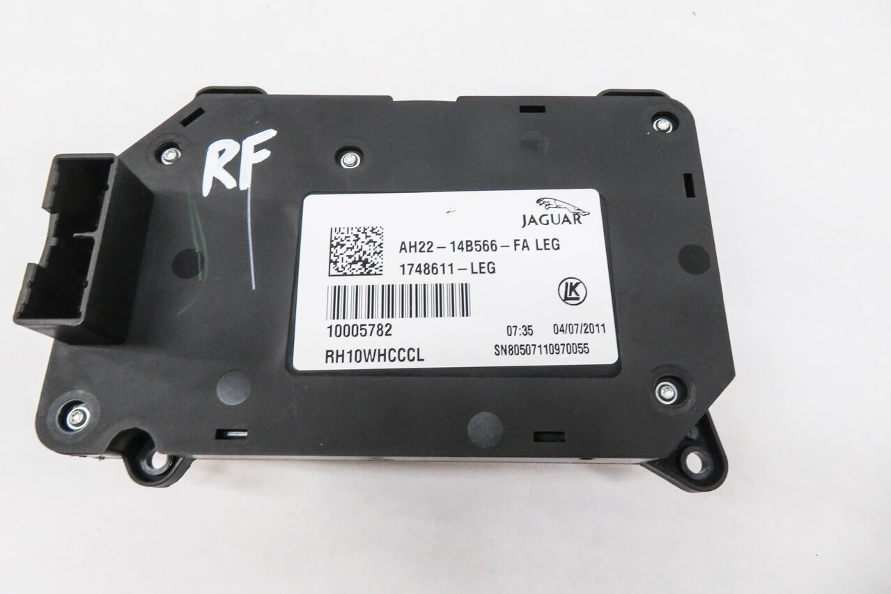 Thumbnail 4: 2011 RANGE ROVER SPORT (L320) RIGHT FRONT PASSENGER SEAT ADJUSTMENT SWITCH