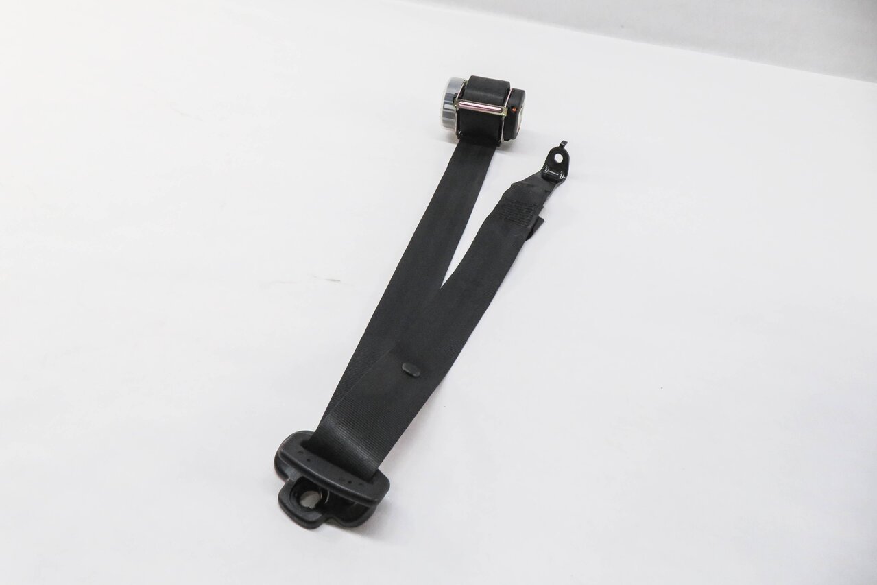 2011 RANGE ROVER SPORT (L320) REAR 2nd ROW SEAT LEFT SEATBELT RETRACTOR