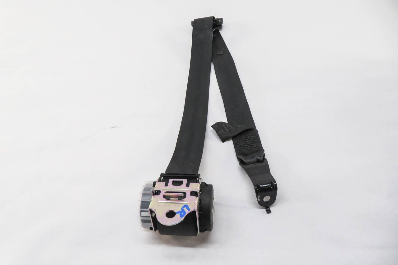 Thumbnail 3: 2011 RANGE ROVER SPORT (L320) REAR 2nd ROW SEAT LEFT SEATBELT RETRACTOR