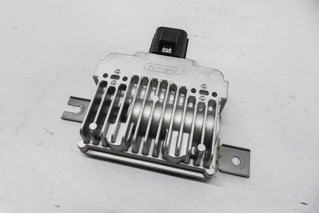 Thumbnail 1: 2010-2015 LR2 LR4 EVOQUE RANGE ROVER SPORT (L320 L538) FUEL PUMP CONTROL MODULE