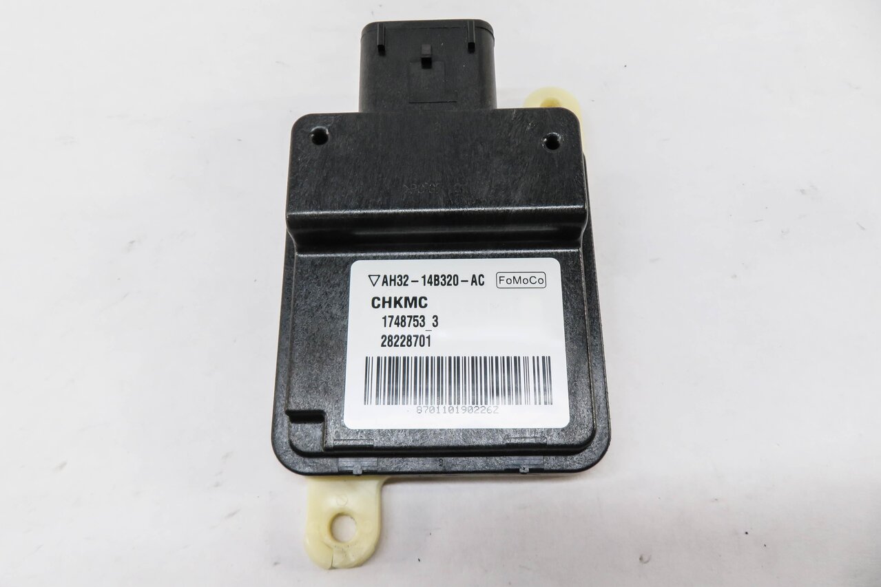 Thumbnail 2: 2011 RANGE ROVER SPORT (L320) RIGHT FRONT PASSENGER SEAT OCCUPANCY SENSOR MODULE