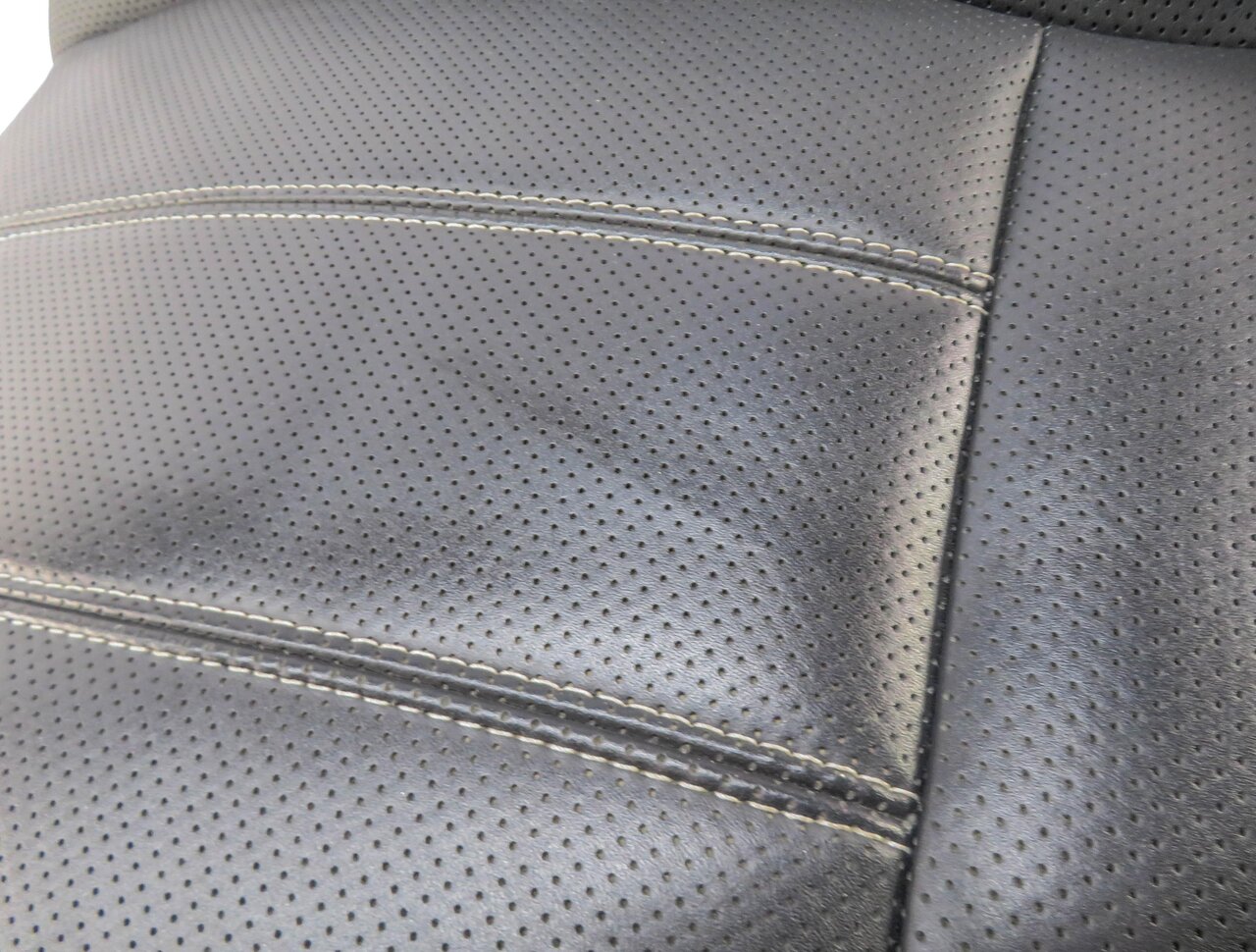 Thumbnail 6: 2011 RANGE ROVER SPORT (L320) DRIVER UPPER TOP HEATED SEAT CUSHION (BLACK)