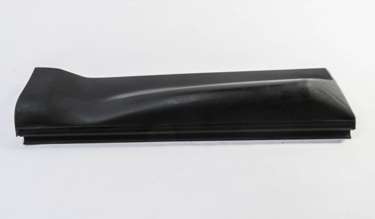 Thumbnail 3: 2011 RANGE ROVER SPORT (L320) FRONT & REAR DOOR MOULDING RUNNER TRIM