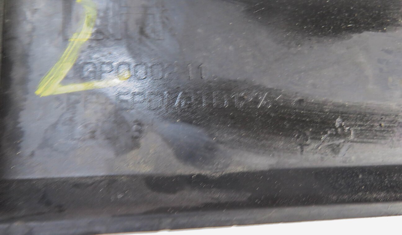 Thumbnail 6: 2011 RANGE ROVER SPORT (L320) FRONT & REAR DOOR MOULDING RUNNER TRIM