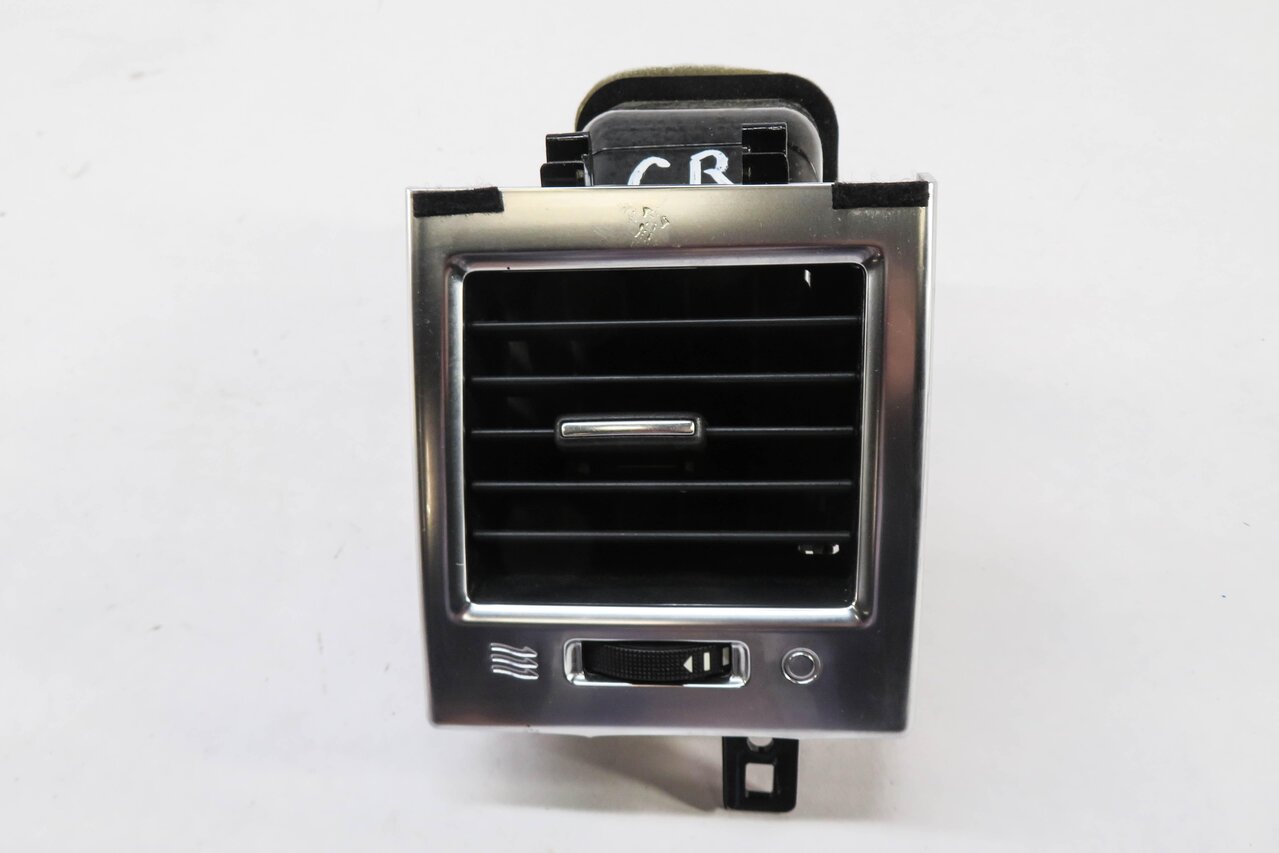 Thumbnail 2: 2011 RANGE ROVER SPORT (L320) RIGHT FRONT CENTER DASH HEATER A/C AIR VENT