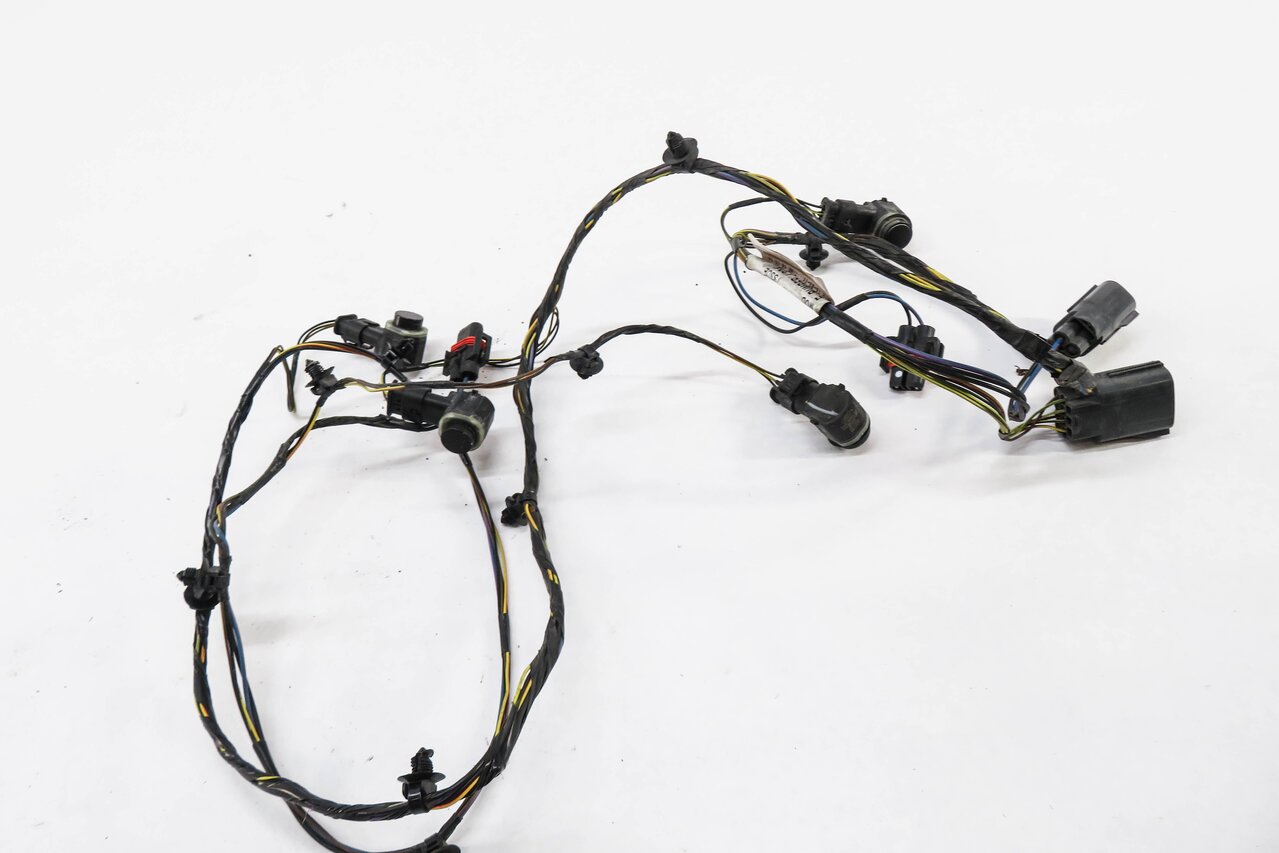 Thumbnail 2: 2011 RANGE ROVER SPORT (L320) FRONT PDC PARK SENSOR SET w/ HARNESS (BLACK 820)