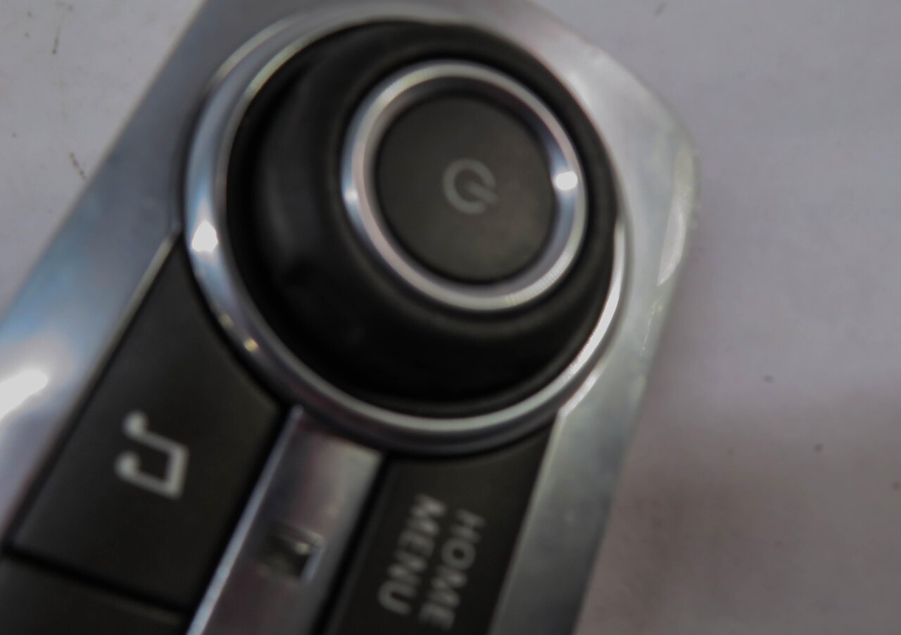 Thumbnail 5: 2010-2016 LR4 / RANGE ROVER SPORT (L320) RADIO NAV PHONE VIDEO CLOCK INFO SWITCH