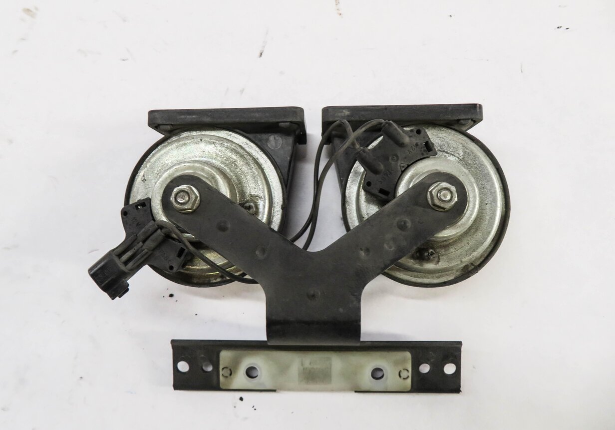 Thumbnail 4: 2010-2016 RANGE ROVER SPORT (L320) LR4 - HIGH & LOW TONE SAFETY HORN SET-2