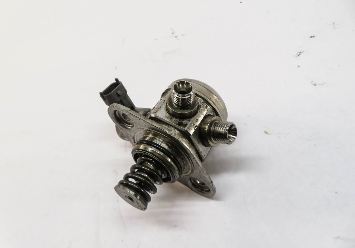 Thumbnail 3: 10-17 LR4 RANGE ROVER SPORT (L322 L320 L405 L494) 3.0L 5.0L MECHANICAL FUEL PUMP