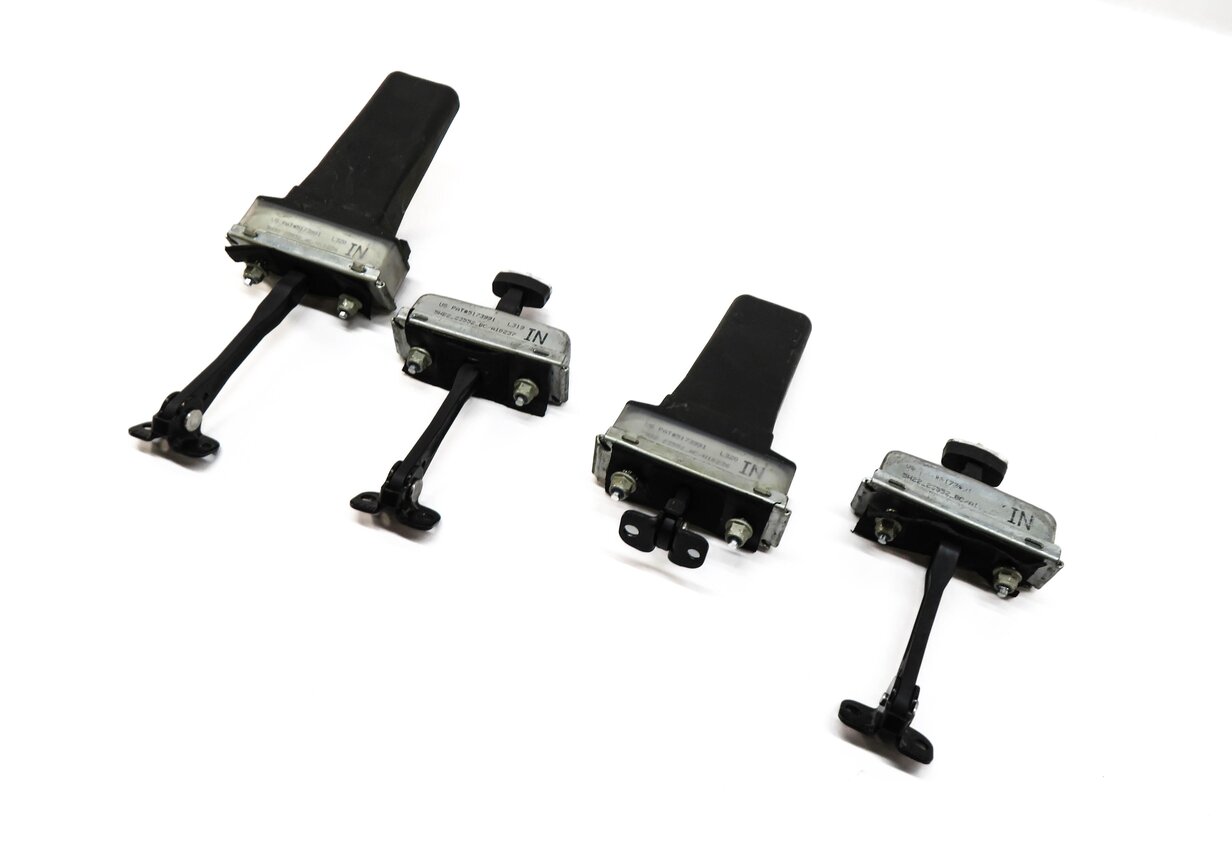 Thumbnail 1: 2011 RANGE ROVER SPORT (L320) FRONT & REAR DOOR CHECK STOP DETENT HINGE SET-4
