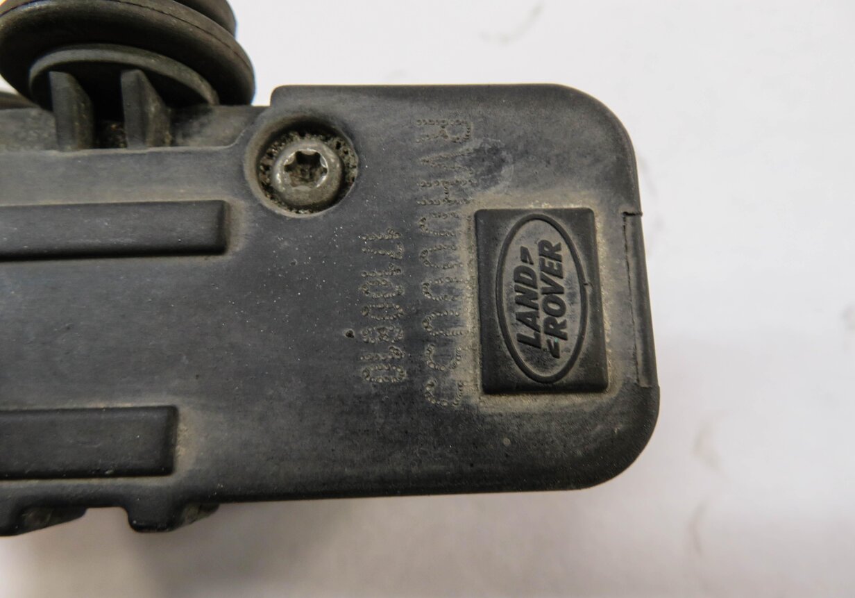 Thumbnail 4: 2011 RANGE ROVER SPORT (L320) AIR SUSPENSION VALVE BLOCK SET