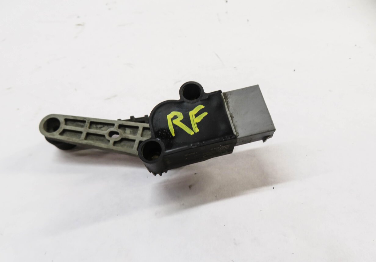 Thumbnail 2: 2011 RANGE ROVER SPORT (L320) RIGHT FRONT SUSPENSION HEIGHT LEVEL SENSOR