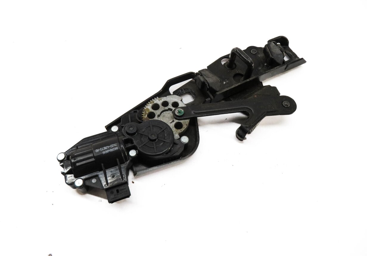 Thumbnail 1: 2011 RANGE ROVER SPORT (L320) REAR TRUNK LOCK LATCH ACTUATOR STRIKER PLATE