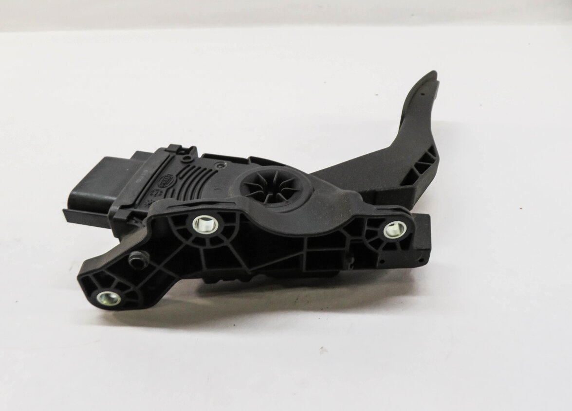 Thumbnail 4: 2011 RANGE ROVER SPORT (L320) GAS PEDAL FUEL THROTTLE ACCELERATOR FOOT PEDAL