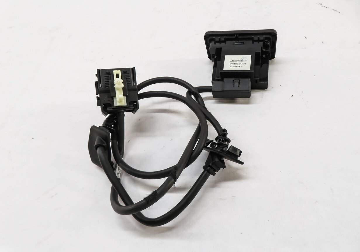 Thumbnail 3: 2011 RANGE ROVER SPORT (L320) RADIO STEREO MEDIA USB i-POD INTERFACE PLUG