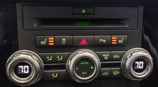 Thumbnail 2: 10-16 LR4 / RANGE ROVER SPORT (L320) FRONT HEATER A/C TEMPERATURE CONTROL PANEL