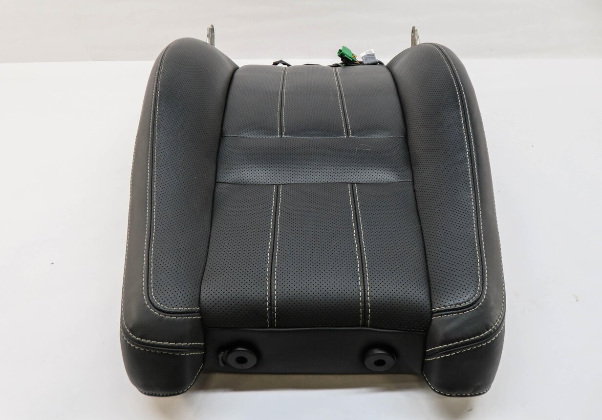 Thumbnail 4: 2011 RANGE ROVER SPORT (L320) LEFT DRIVER UPPER TOP HEATED SEAT CUSHION (BLACK)