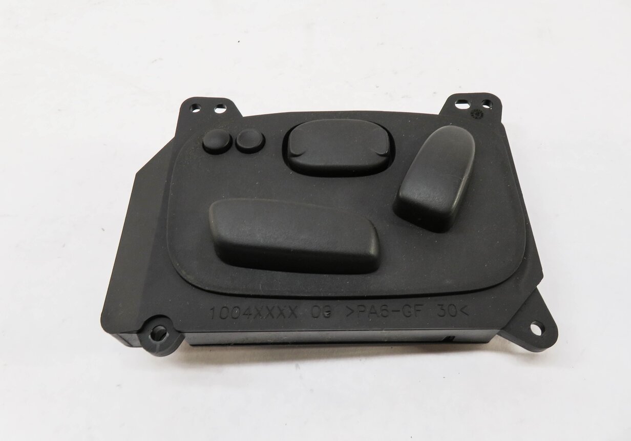Thumbnail 2: 2011 RANGE ROVER SPORT (L320) LEFT FRONT DRIVER SEAT ADJUSTMENT SWITCH BUTTON