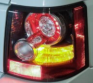 Thumbnail 2: 2010-2011 RANGE ROVER SPORT (L320) RIGHT PASSENGER TAILLIGHT BRAKE LIGHT LAMP