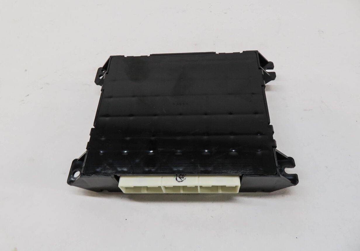 Thumbnail 3: 2010-2011 RANGE ROVER SPORT (L320) CANBUS HEATER CONTROL MODULE