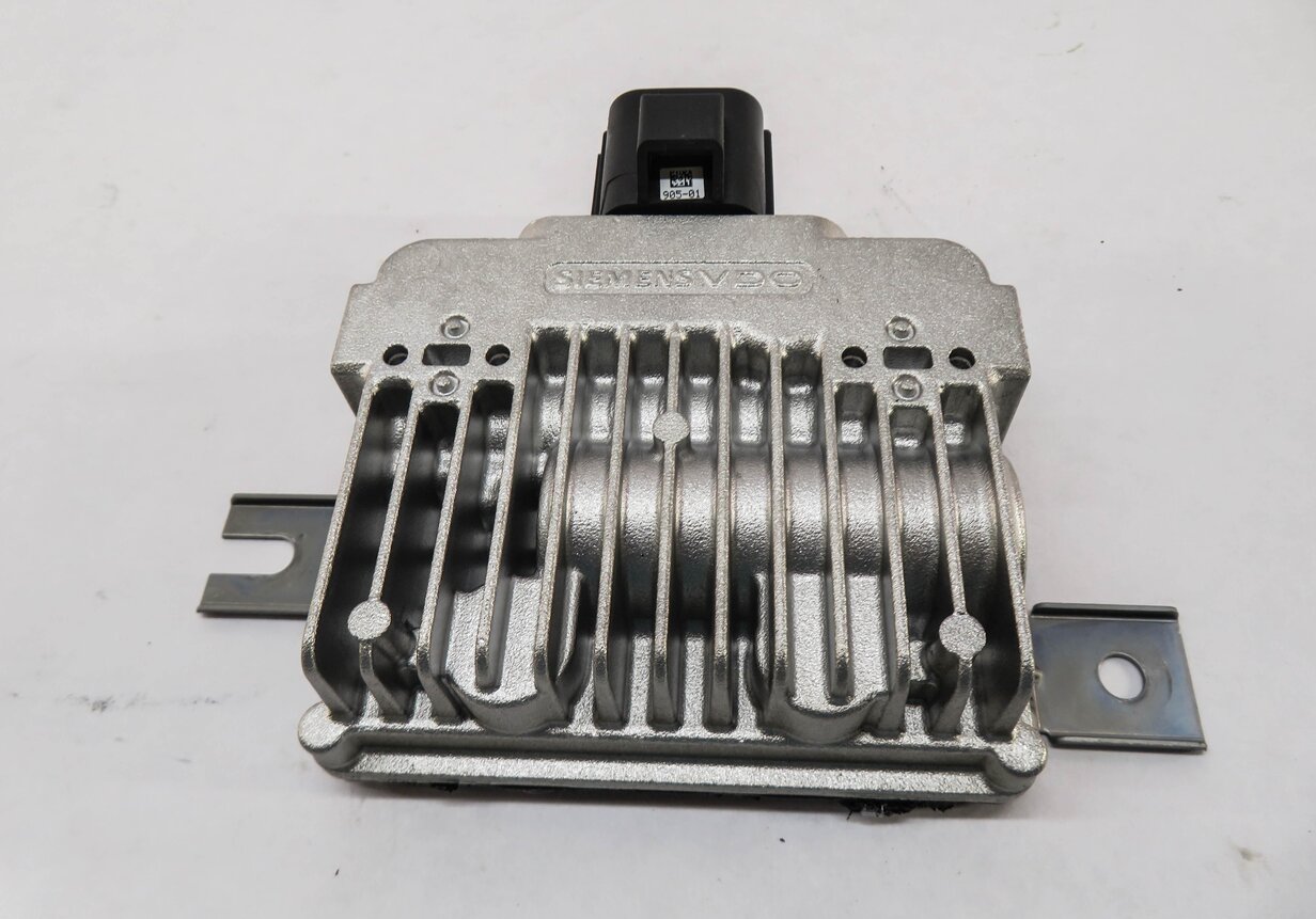 Thumbnail 2: 2010-2015 LR2 LR4 EVOQUE RANGE ROVER SPORT (L320 L538) FUEL PUMP CONTROL MODULE