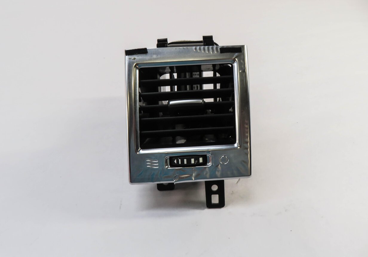Thumbnail 2: 2011 RANGE ROVER SPORT (L320) RIGHT FRONT PASSENGER CENTER HEATER A/C AIR VENT