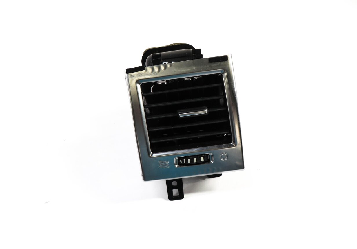 Thumbnail 1: 2011 RANGE ROVER SPORT (L320) LEFT FRONT DRIVER CENTER HEATER A/C AIR VENT