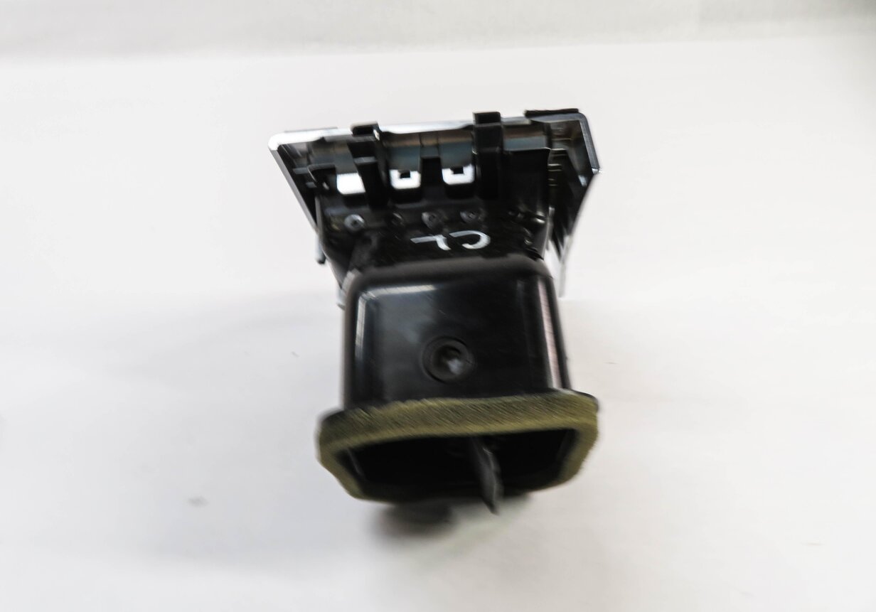 Thumbnail 3: 2011 RANGE ROVER SPORT (L320) LEFT FRONT DRIVER CENTER HEATER A/C AIR VENT