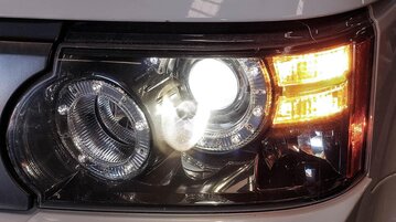 Thumbnail 2: 2010-2011 RANGE ROVER SPORT (L320) LEFT DRIVER HID ADAPTIVE XENON HEADLIGHT LAMP