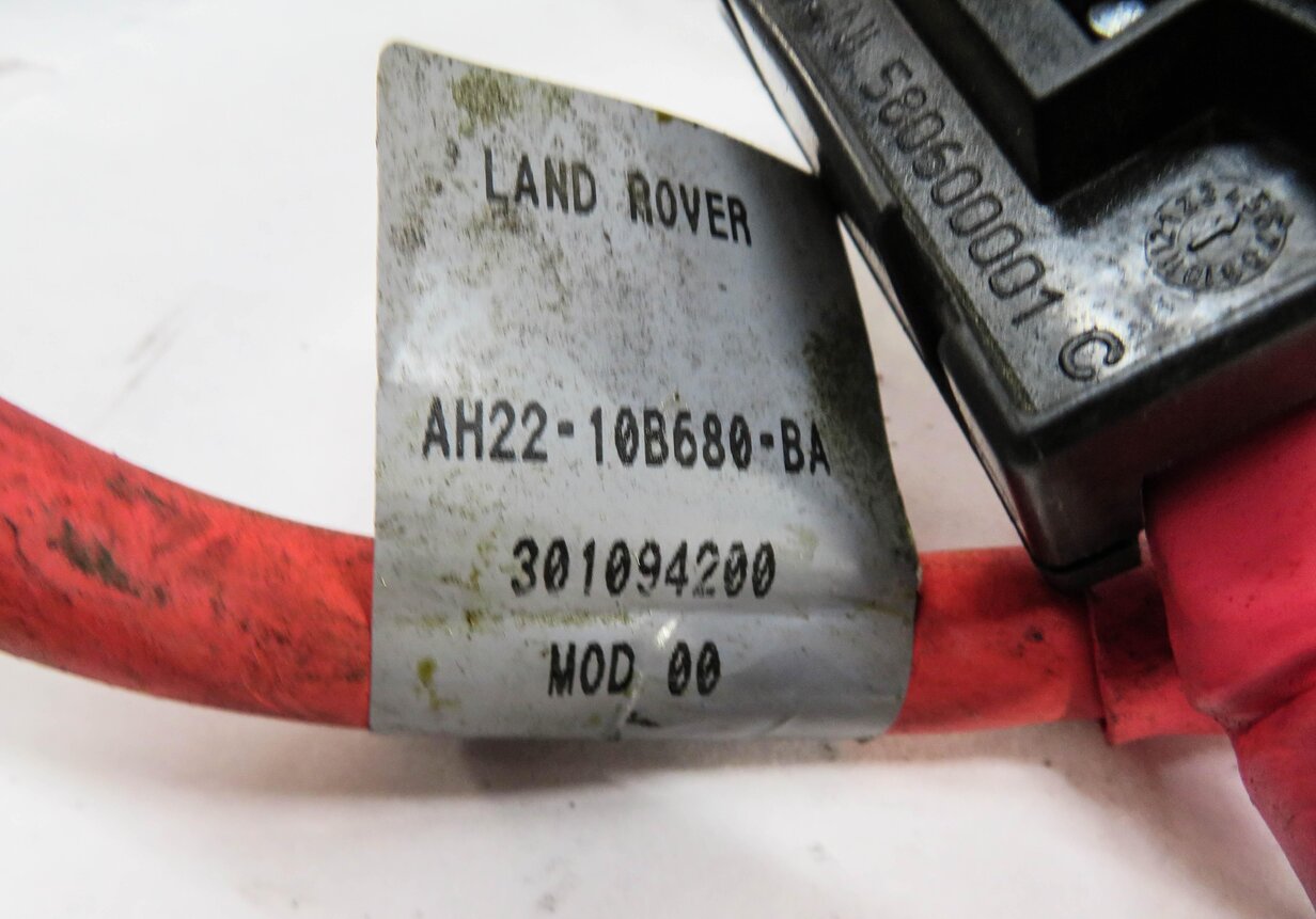 Thumbnail 5: 2011 RANGE ROVER SPORT (L320) POSITIVE BATTERY CABLE