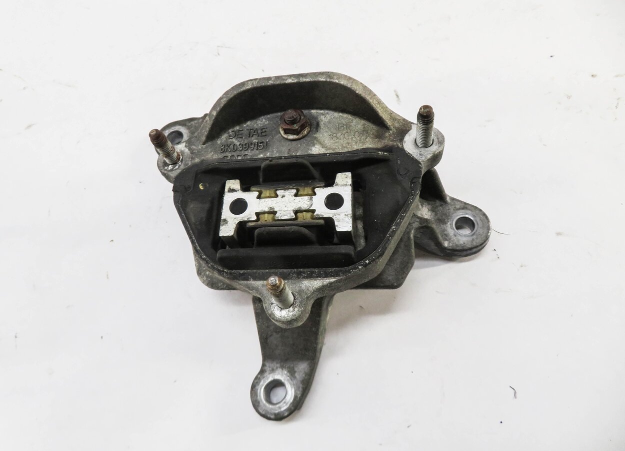 Thumbnail 3: 2009 AUDI A4 (B8 8K) 3.2L ENGINE TRANSMISSION MOUNT BRACKET