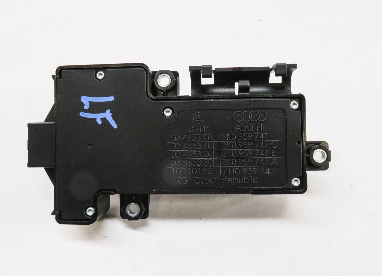 Thumbnail 5: 2009 AUDI A4 (B8 8K) LEFT FRONT DRIVER SEAT ADJUSTMENT SWITCH