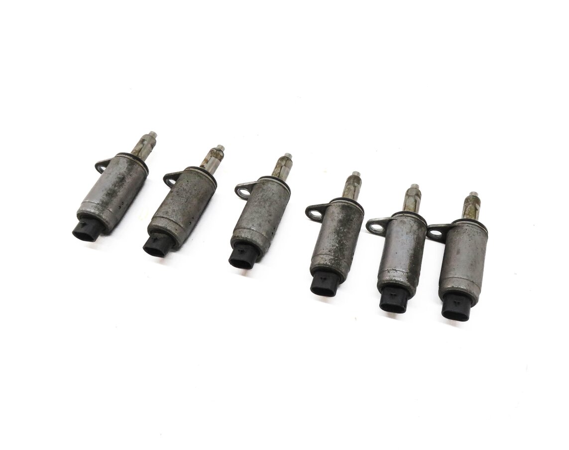 2009 AUDI A4 (B8 8K) 3.2L ENGINE CAMSHAFT ADJUSTER SOLENOID SET