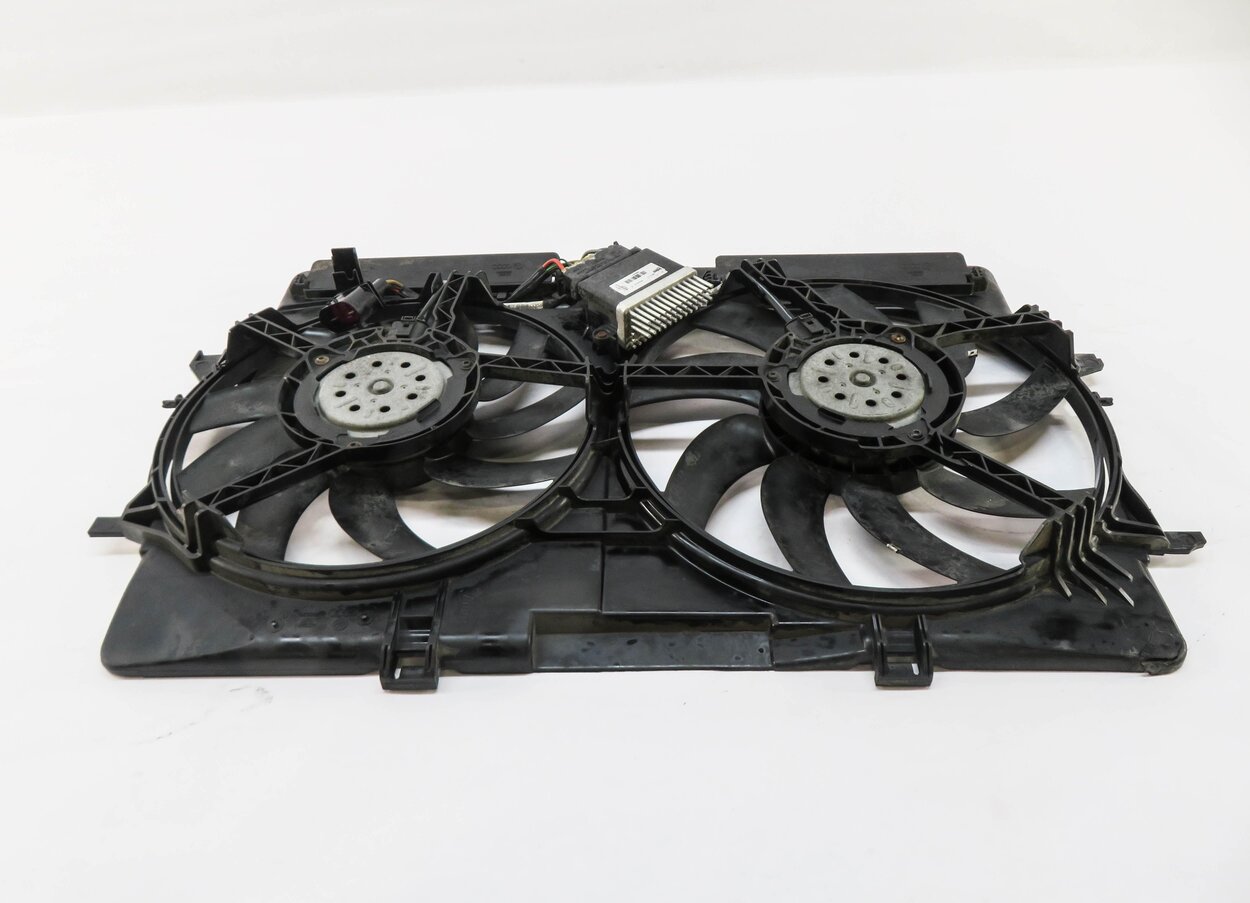 Thumbnail 5: 2009-2017 AUDI A4 A5 Q5 S4 (B8 8T 8R) 2.0L / 3.0L / 3.2L - RADIATOR COOLING FAN