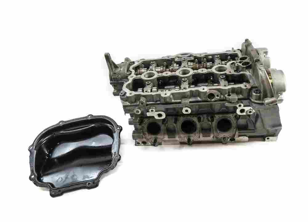 2008-2011 AUDI A4 A5 Q5 (B8 8K 8T 8R) 3.2L V6 FSI - LEFT ENGINE CYLINDER HEAD