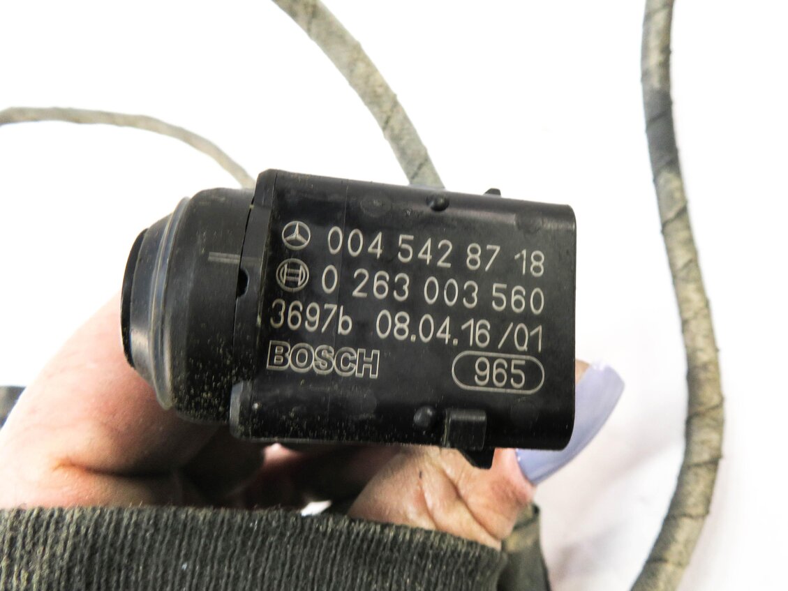 Thumbnail 3: 2015 BMW Z4 (E89) REAR PDC PARK DISTANCE SENSOR SET w/ HARNESS (BLACK 040U)