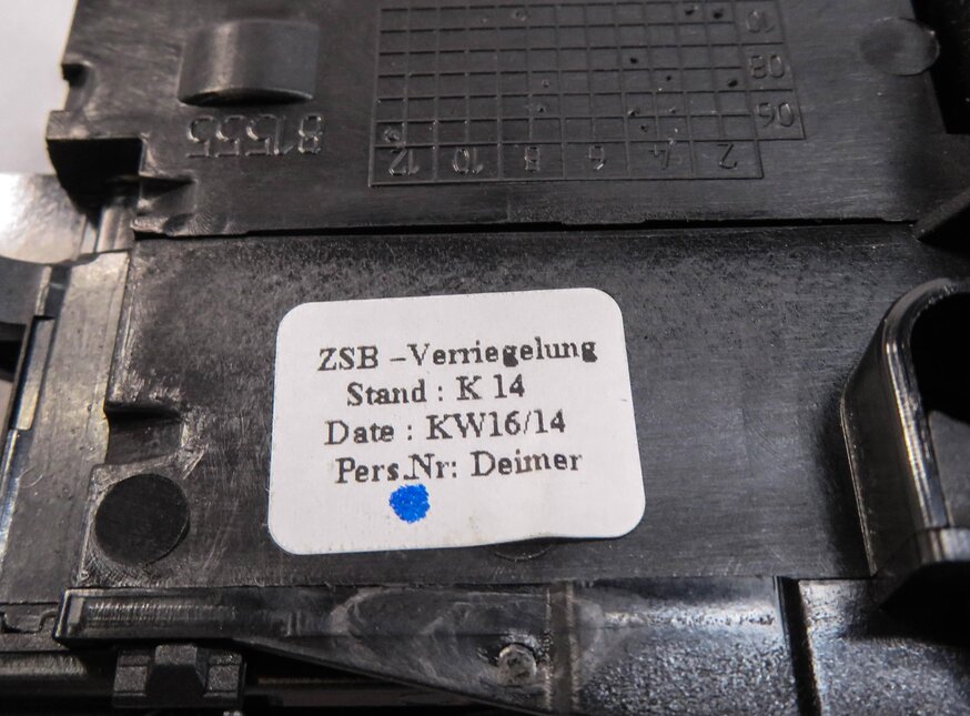 Thumbnail 4: 2015 BMW Z4 (E89) CENTRAL LOCKING CONTROL MODULE