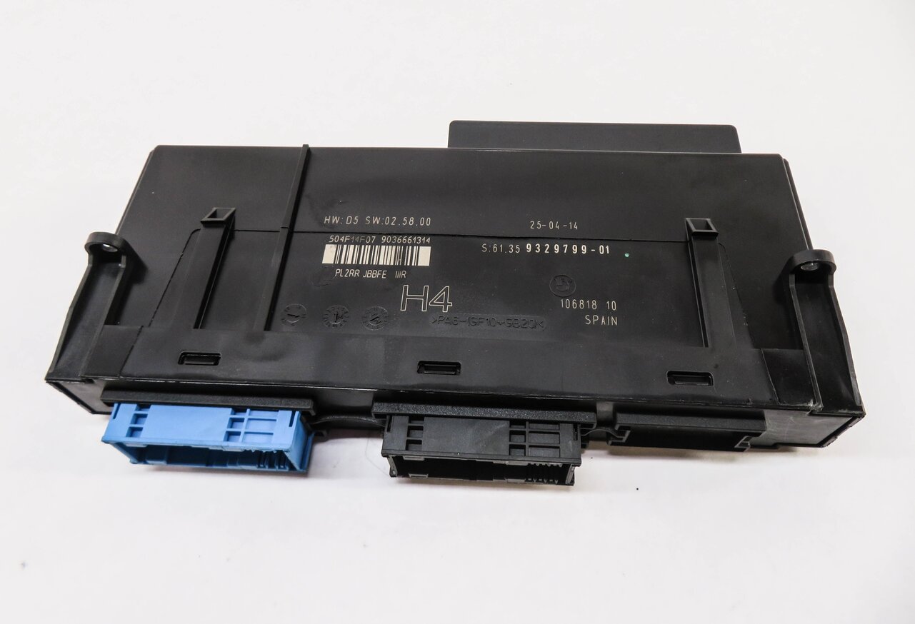 Thumbnail 2: 2015 BMW Z4 (E89) PRIMARY BODY CONTROL MODULE BCM