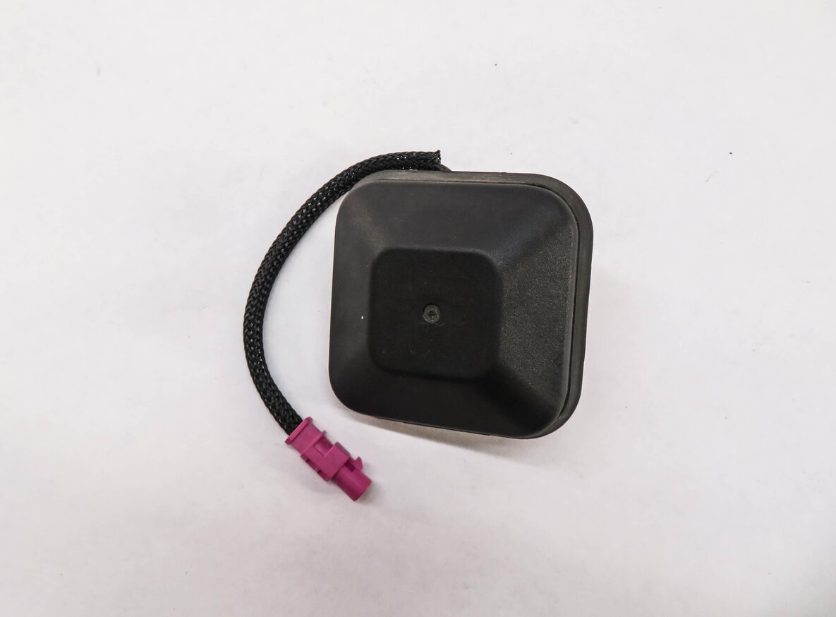Thumbnail 2: 2009-2016 BMW Z4 (E89) RADIO STEREO ANTENNA