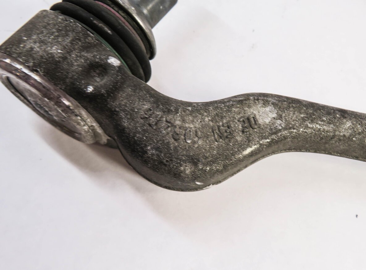 Thumbnail 5: 2009-2016 BMW Z4 (E89) RIGHT FRONT PASSENGER UPPER & LOWER CONTROL ARM SET-2
