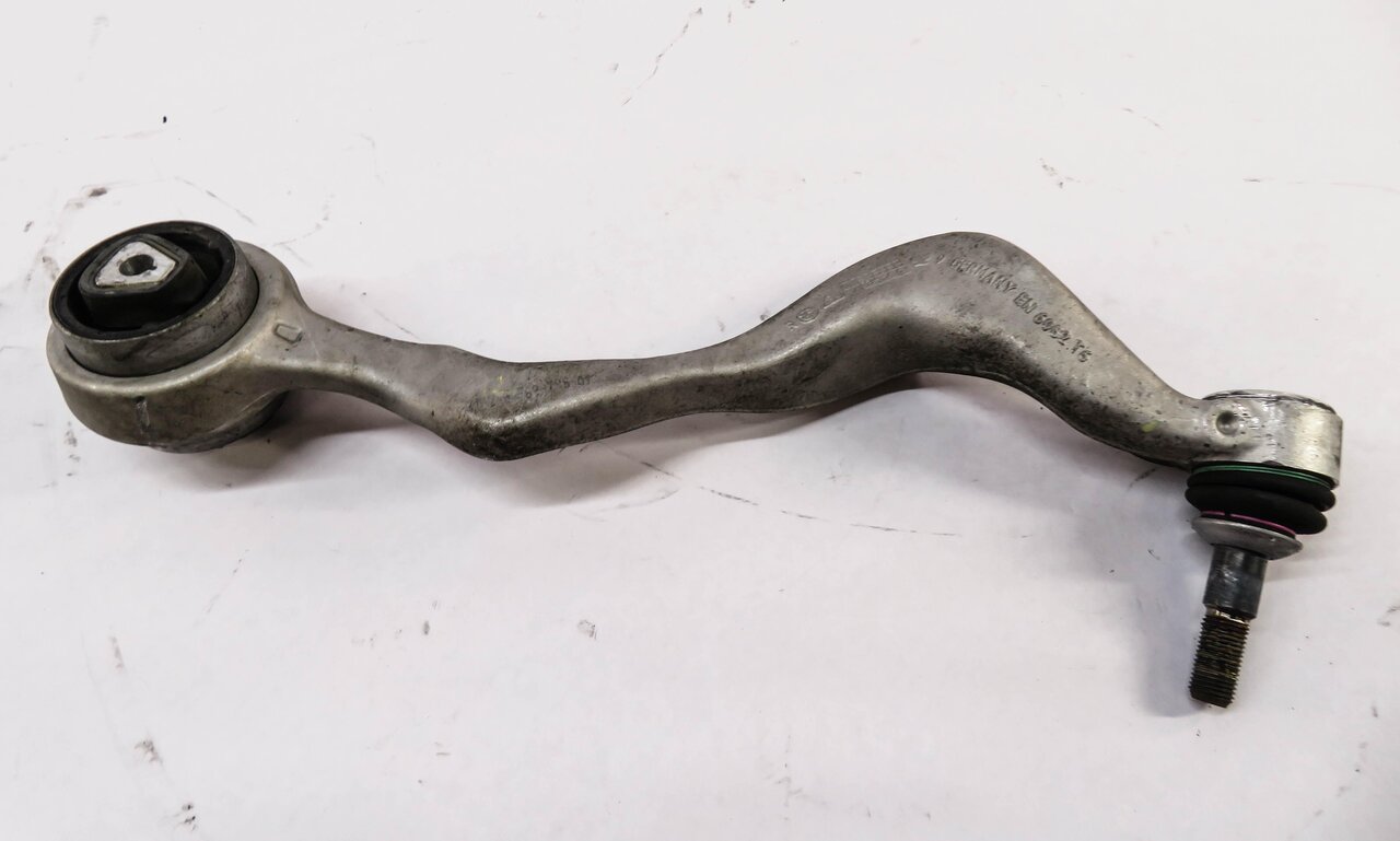 Thumbnail 6: 2009-2016 BMW Z4 (E89) RIGHT FRONT PASSENGER UPPER & LOWER CONTROL ARM SET-2