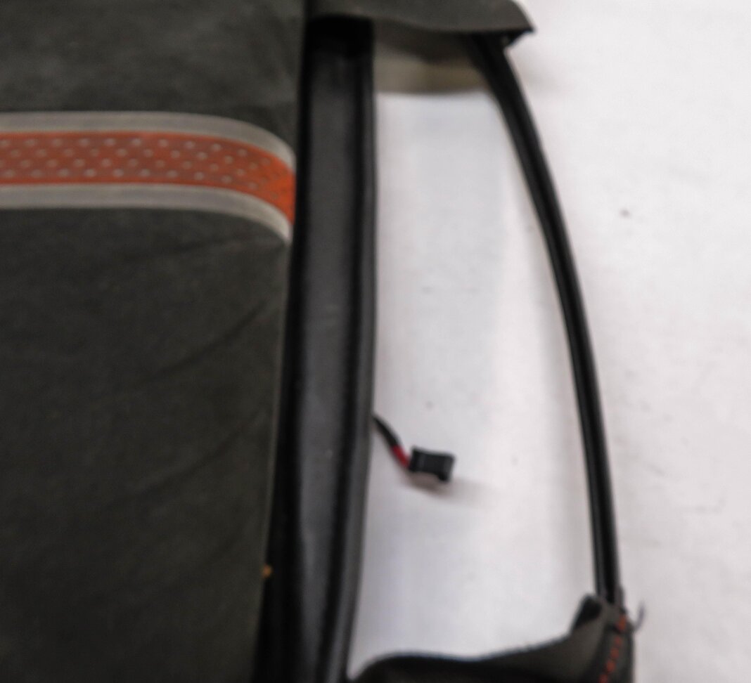 Thumbnail 8: 2015 BMW Z4 35is (E89) ///M - DRIVER LOWER BOTTOM HEATED SEAT CUSHION (BLACK)